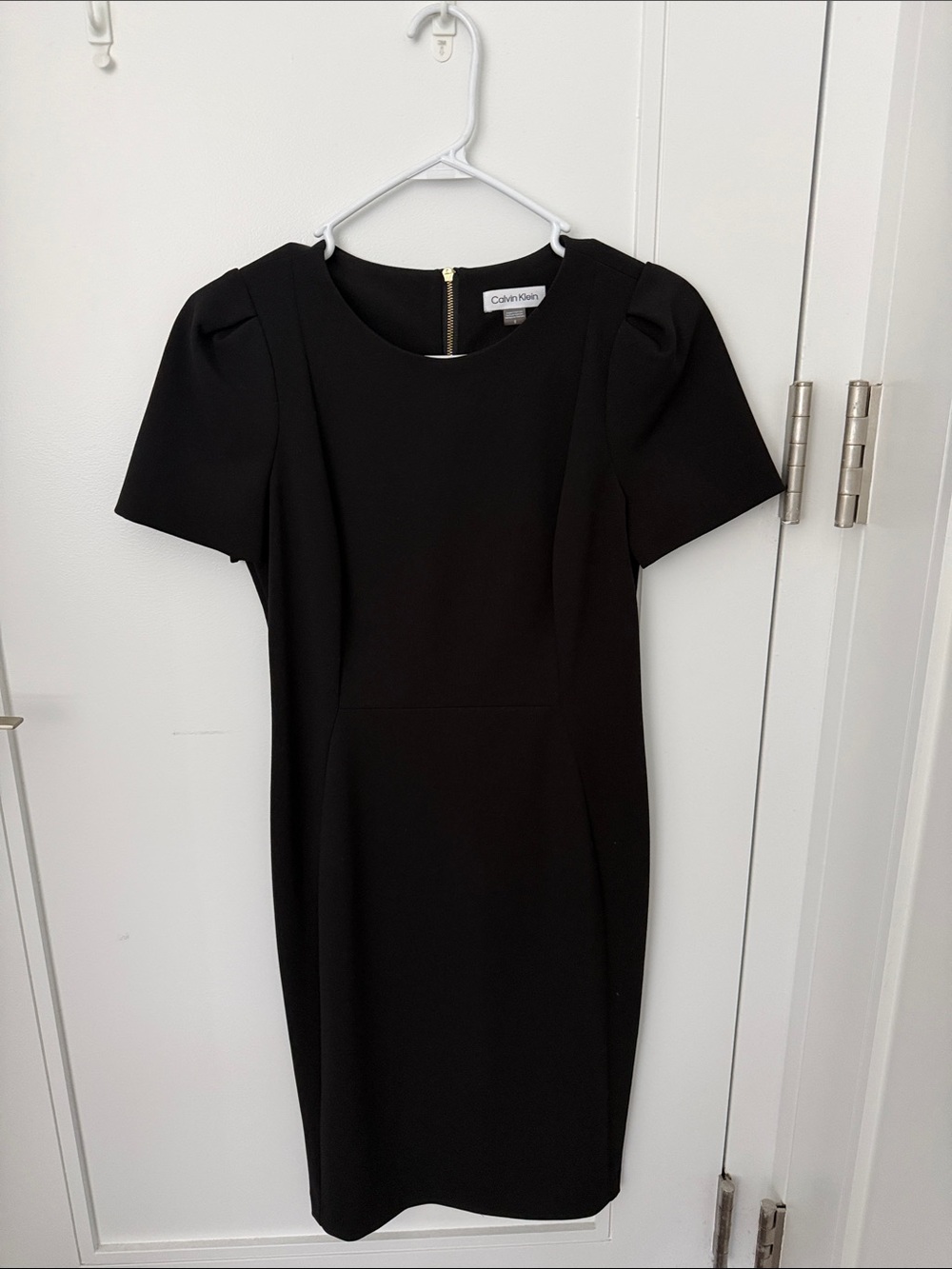 Calvin Klein Black Short-Sleeve Ponte Sheath Dress